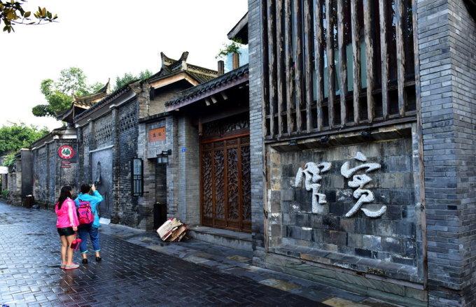 虫虫助手下载